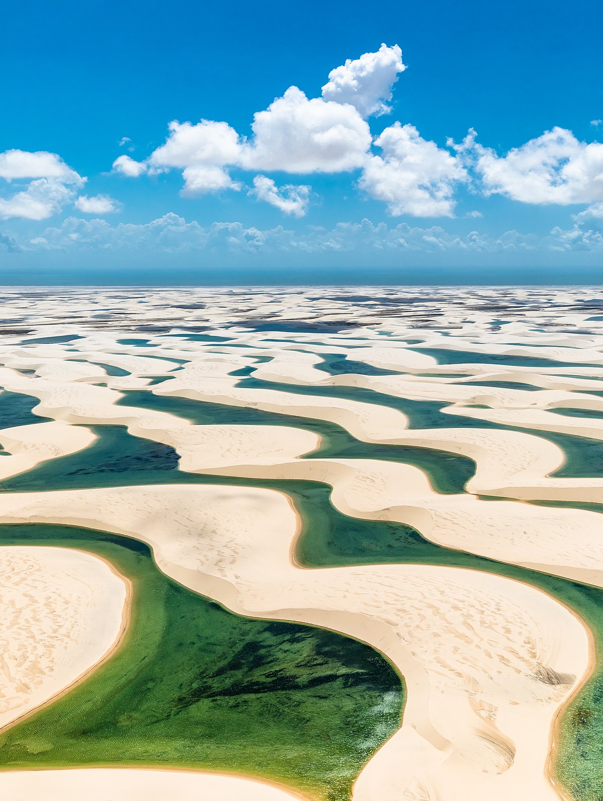 ¿Te gusta viajar? Entonces tienes que conocer los Lençóis Maranhenses, en Brasil.